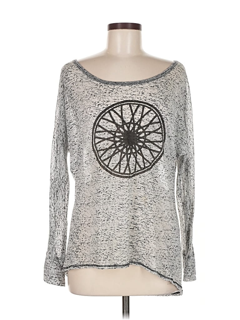 Pre-owned Soulcycle Long Sleeve T-shirt In Silver
