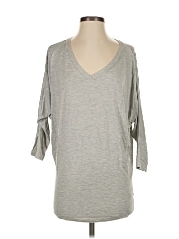 Emma's Closet 3/4 Sleeve Top (view 1)