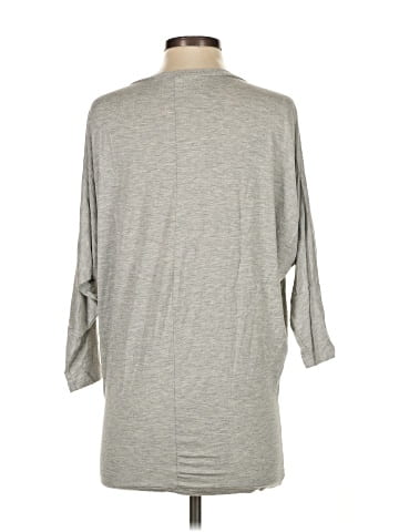Emma's Closet 3/4 Sleeve Top (view 2)