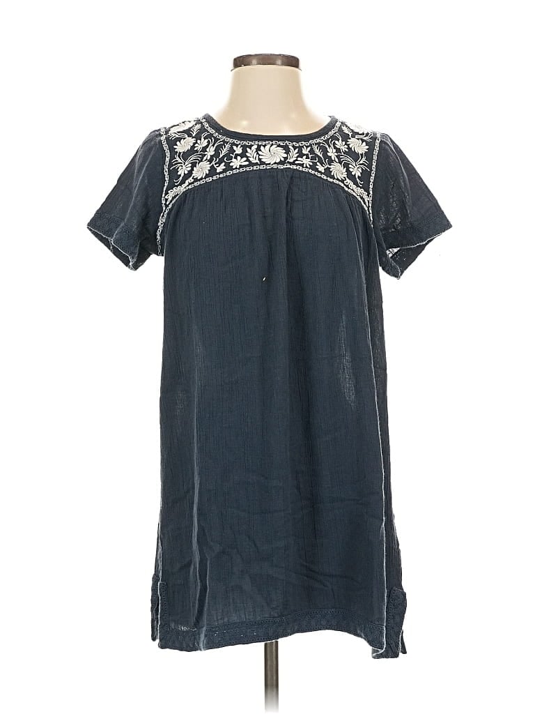 GARNET HILL Pre-owned Short Sleeve Top Blue Keyhole Neckline Tops