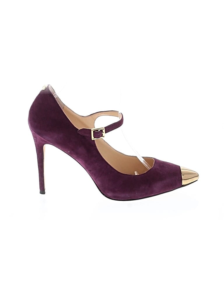 Pre-owned Vc Signature Heels In Purple