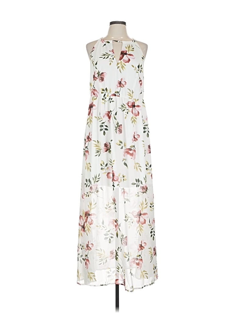 Pre-owned Torrid Casual Dress In White