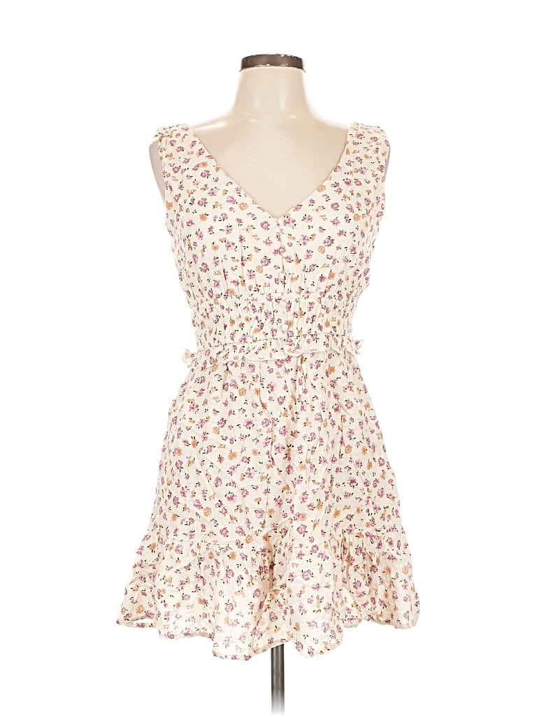 Pre-owned Live To Be Spoiled Casual Dress In White