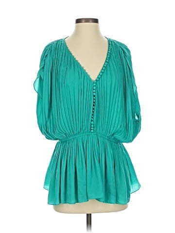 Elizabeth and James 3/4 Sleeve Blouse (view 1)