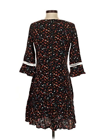 Filomena Fernandez Casual Dress (view 2)