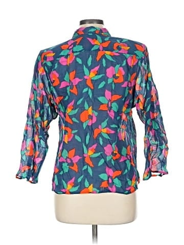 Liz Claiborne 3/4 Sleeve Button-Down Shirt (view 2)
