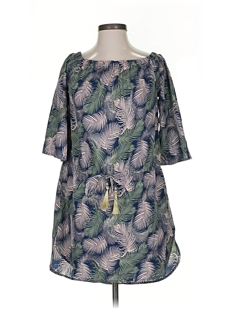 Pre-owned Blue Island Casual Dress In Green