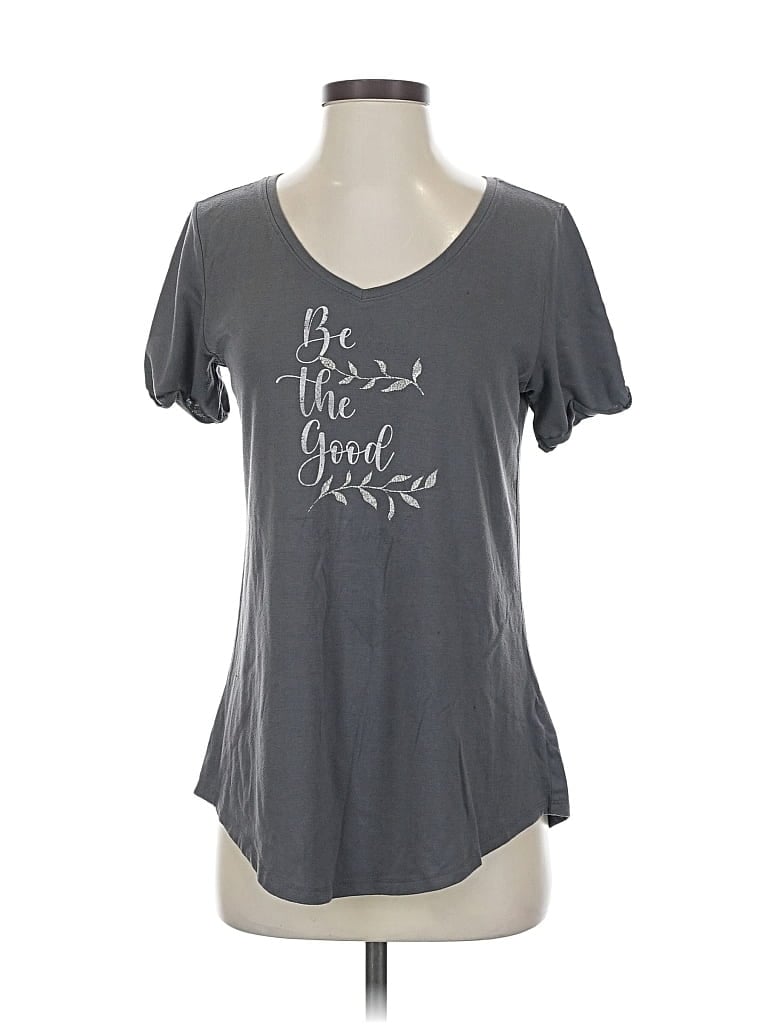 Pre-owned Maurices Short Sleeve T-shirt In Gray