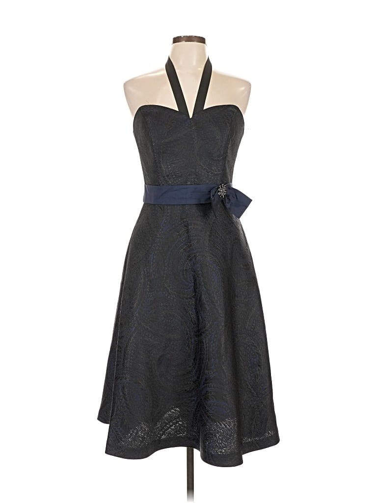 Pre-owned David's Bridal Cocktail Dress In Gray