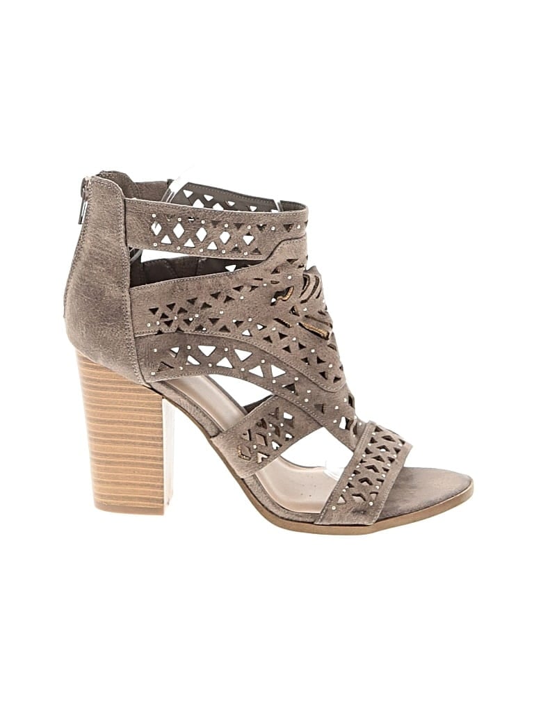 FERGALICIOUS Pre-owned Ankle Boots In Brown