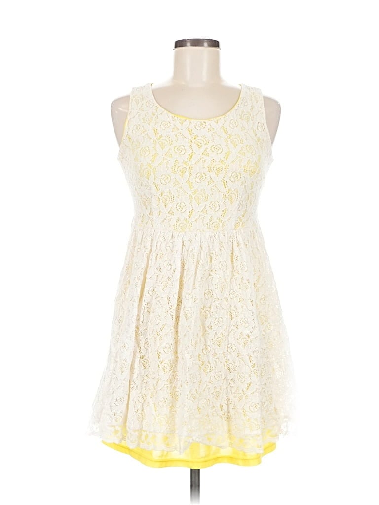 Pre-owned Romeo & Juliet Couture Cocktail Dress In Yellow