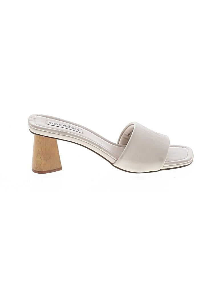Pre-owned Steve Madden Sandals In White