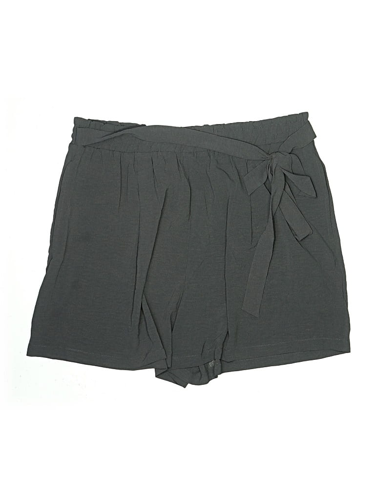 UNBRANDED Pre-owned Shorts In Gray