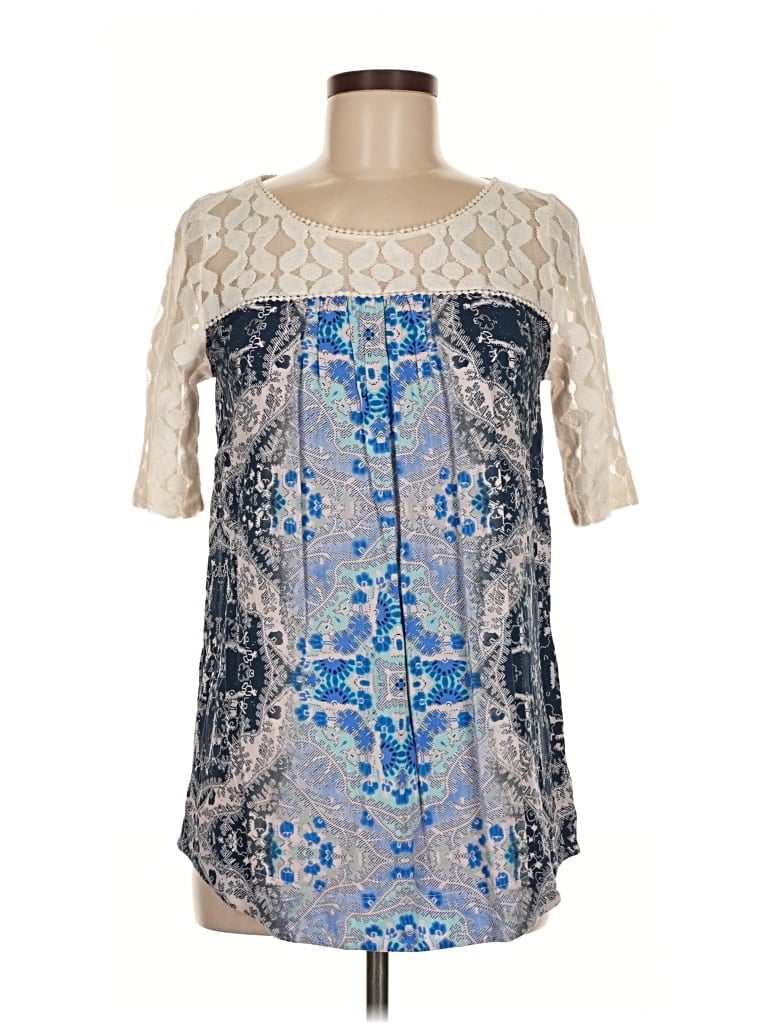 Pre-owned Akemi + Kin Short Sleeve Blouse In Blue
