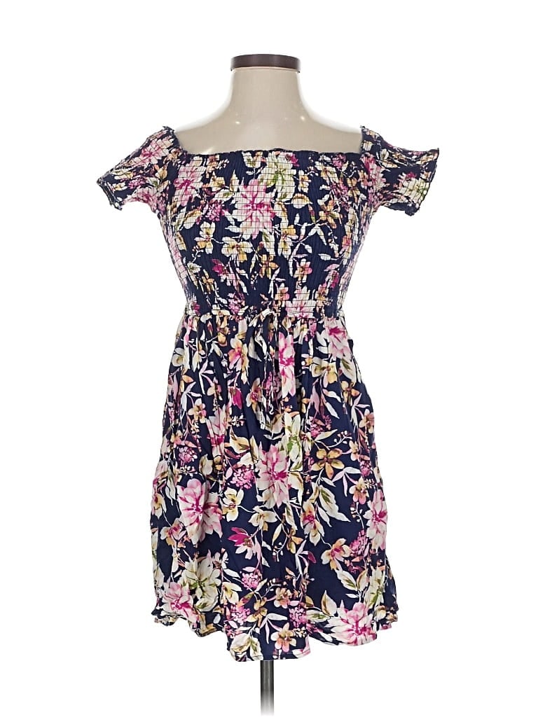 Pre-owned Xhilaration Casual Dress In Blue