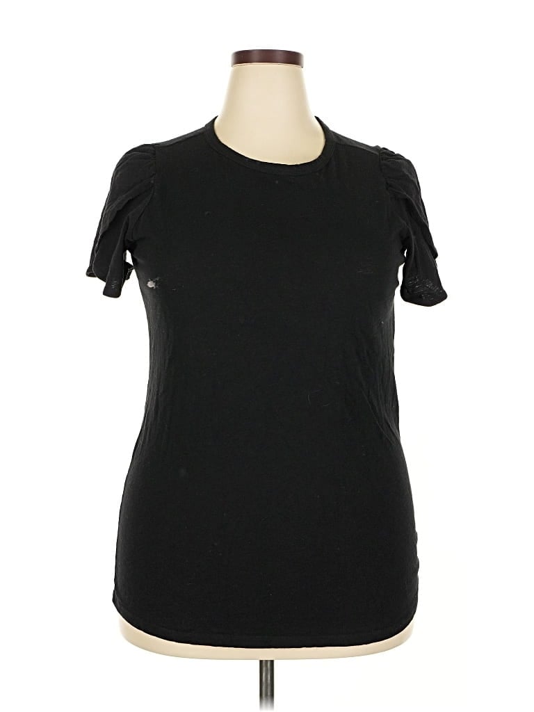 Pre-owned Torrid Short Sleeve T-shirt In Black