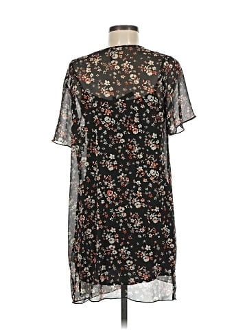 Knot Sisters Casual Dress (view 2)