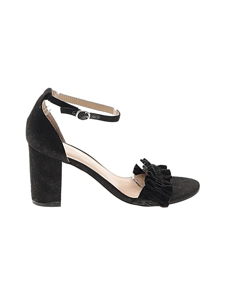 Pre-owned Unisa Heels In Black