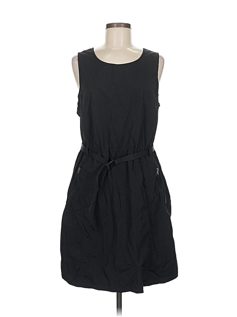 Pre-owned Avia Casual Dress In Black
