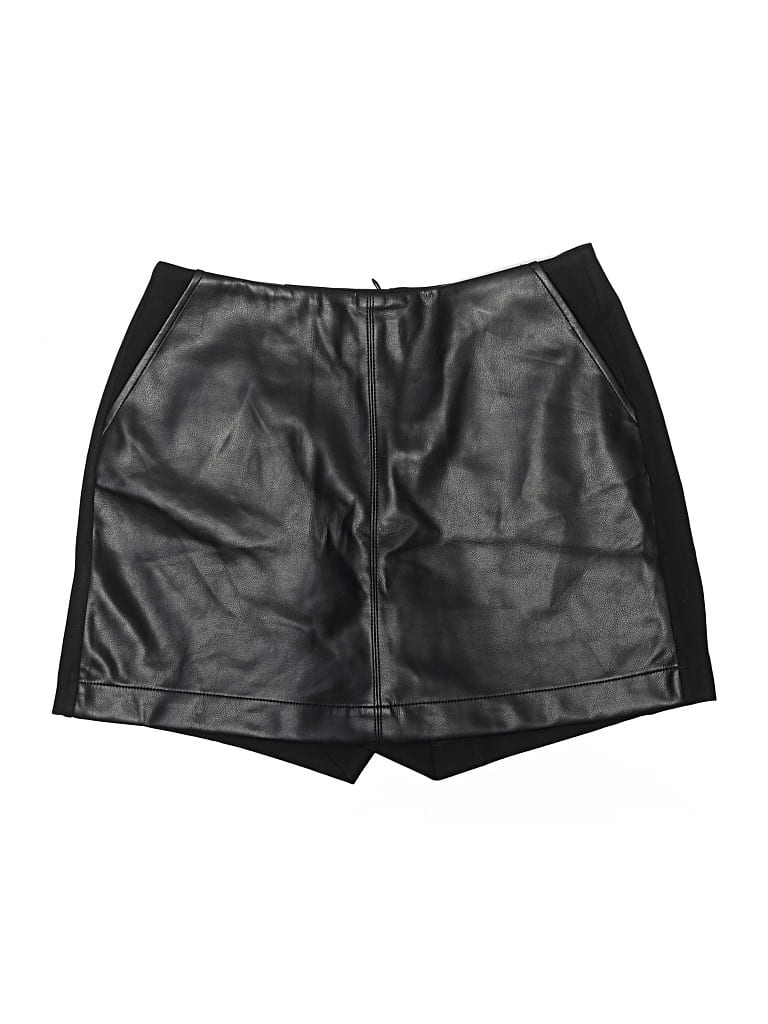 Pre-owned Cabi Skort In Black