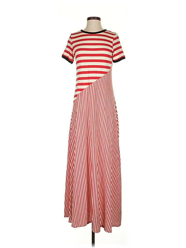 Pre-owned Who What Wear Casual Dress In Red