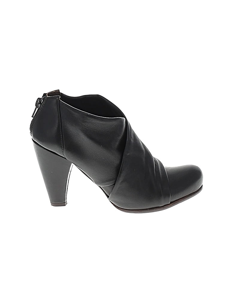 COCLICO Pre-owned Ankle Boots In Black