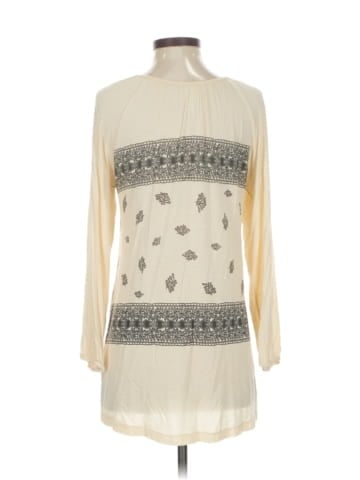 Vocal 3/4 Sleeve Blouse (view 2)