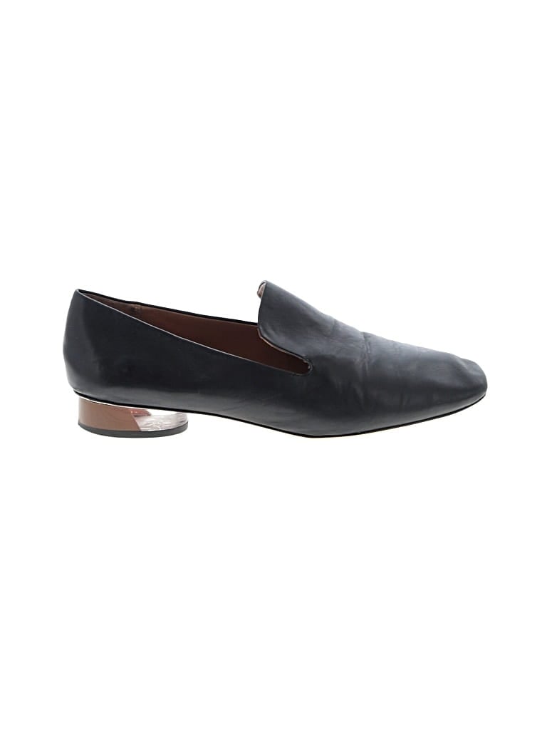 Pre-owned Sarto By Franco Sarto Flats In Black