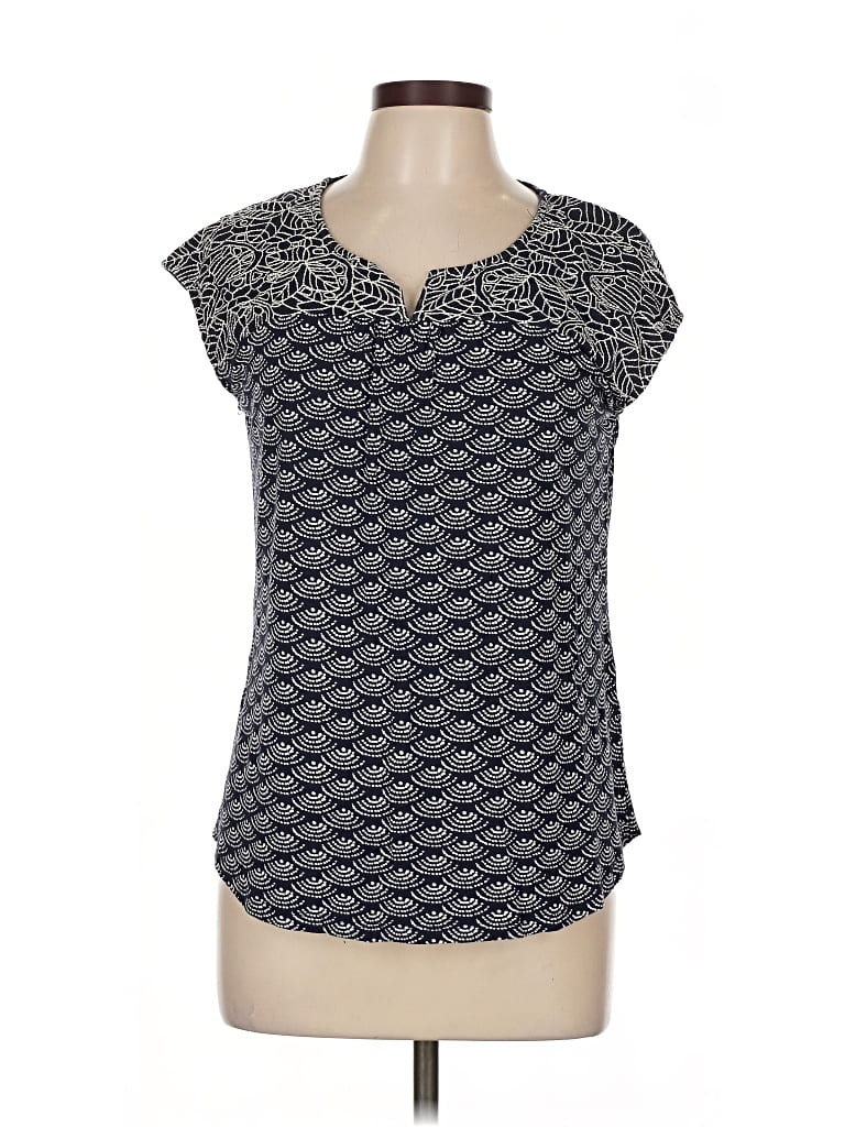 Pre-owned Skies Are Blue Short Sleeve T-shirt In Blue