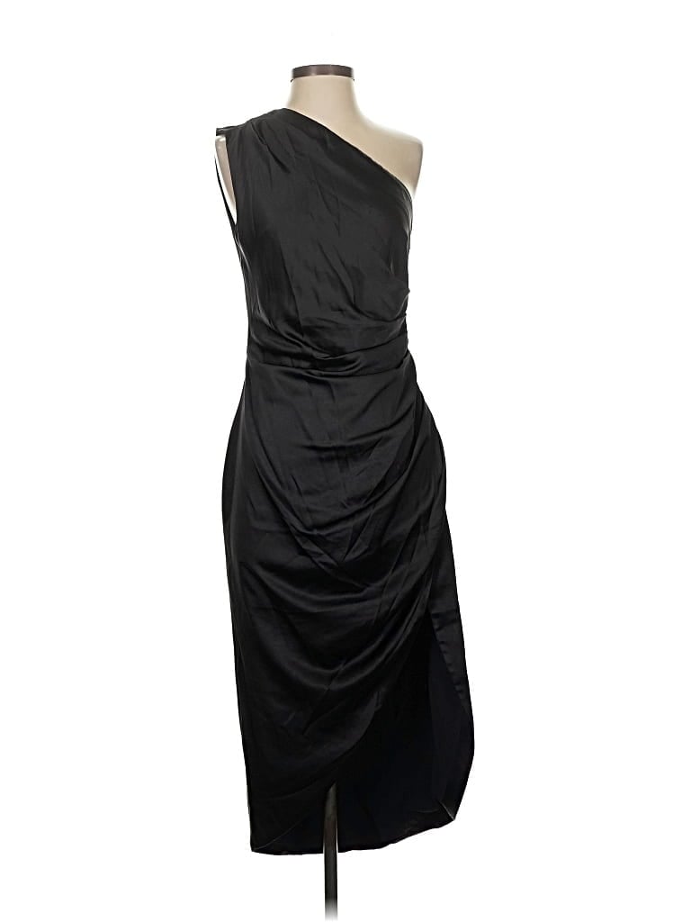 Pre-owned Elliatt Cocktail Dress In Black