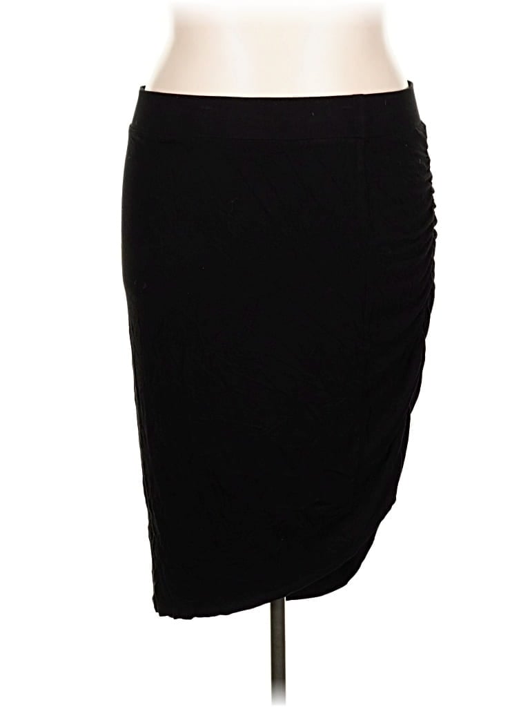 Pre-owned Torrid Formal Skirt In Black