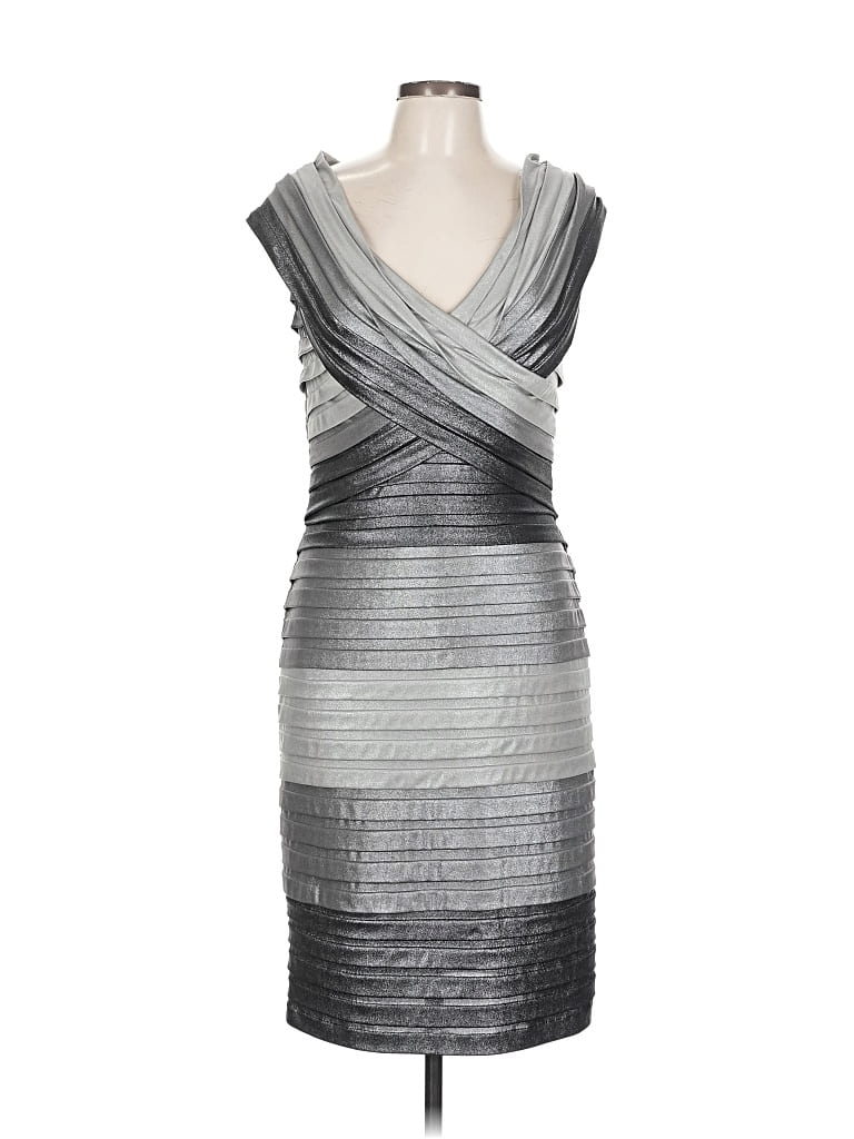 Pre-owned Tadashi Shoji Cocktail Dress In Silver