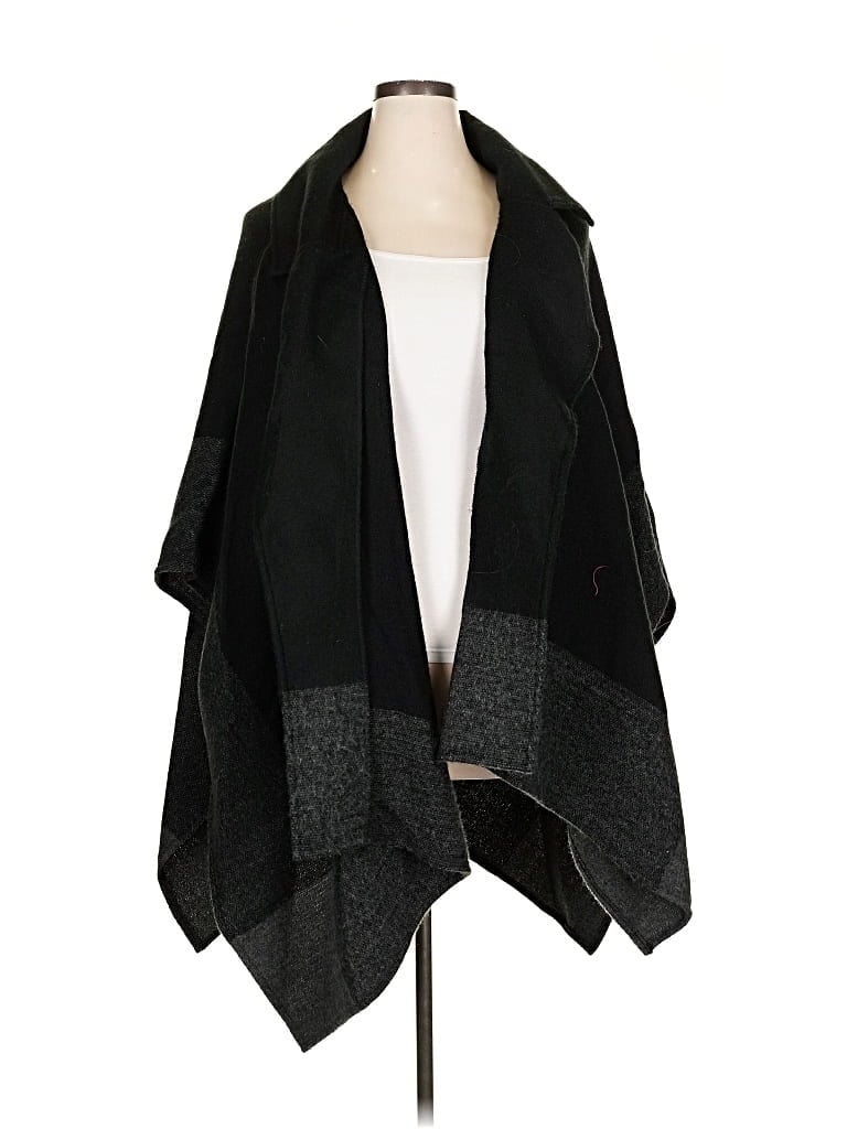 Pre-owned Aqua Poncho In Black