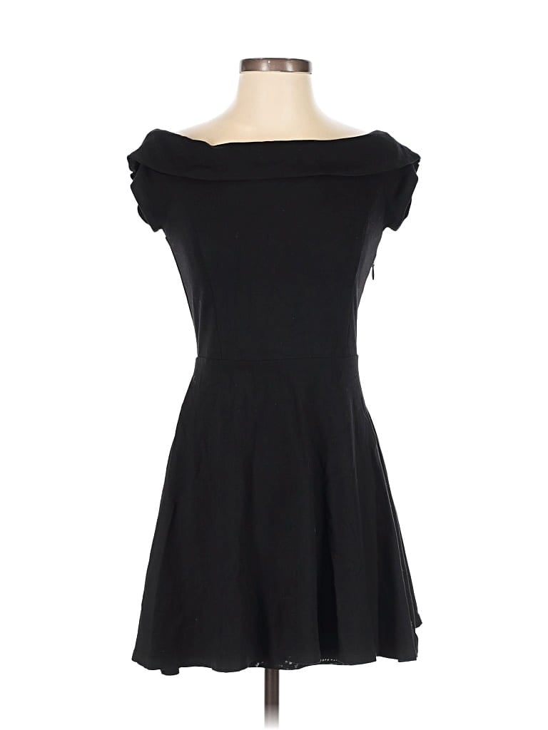 Pre-owned Bebe Cocktail Dress In Black