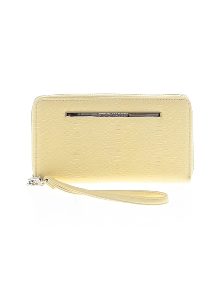 Pre-owned Steve Madden Wallet In Yellow