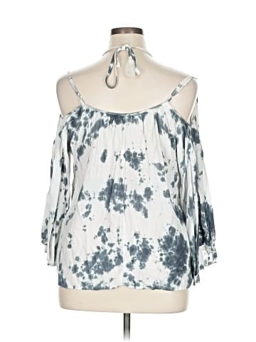 Style Envy 3/4 Sleeve Blouse (view 2)