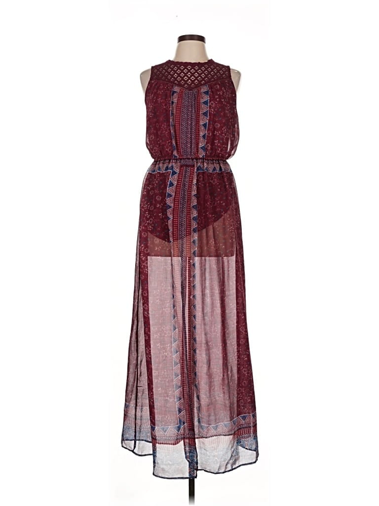 Pre-owned Xhilaration Casual Dress In Burgundy