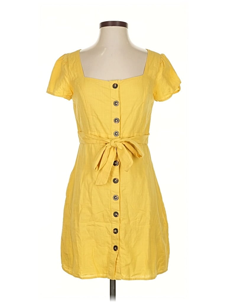 Pre-owned Le Lis Casual Dress In Yellow