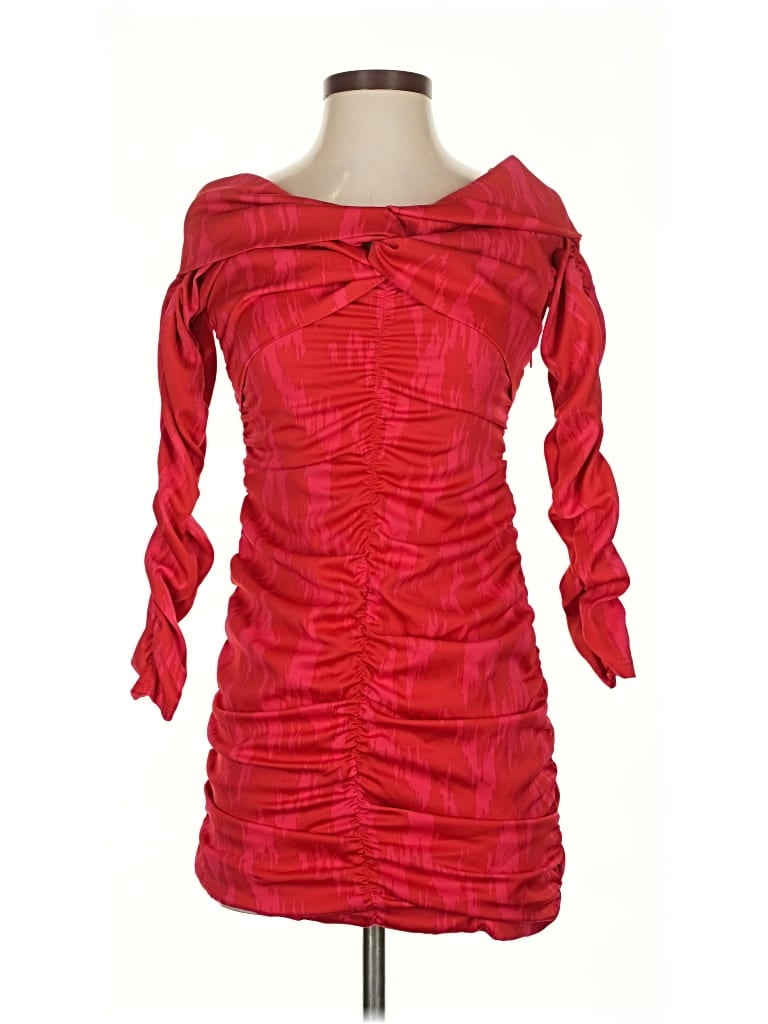 Pre-owned H&m Cocktail Dress In Red