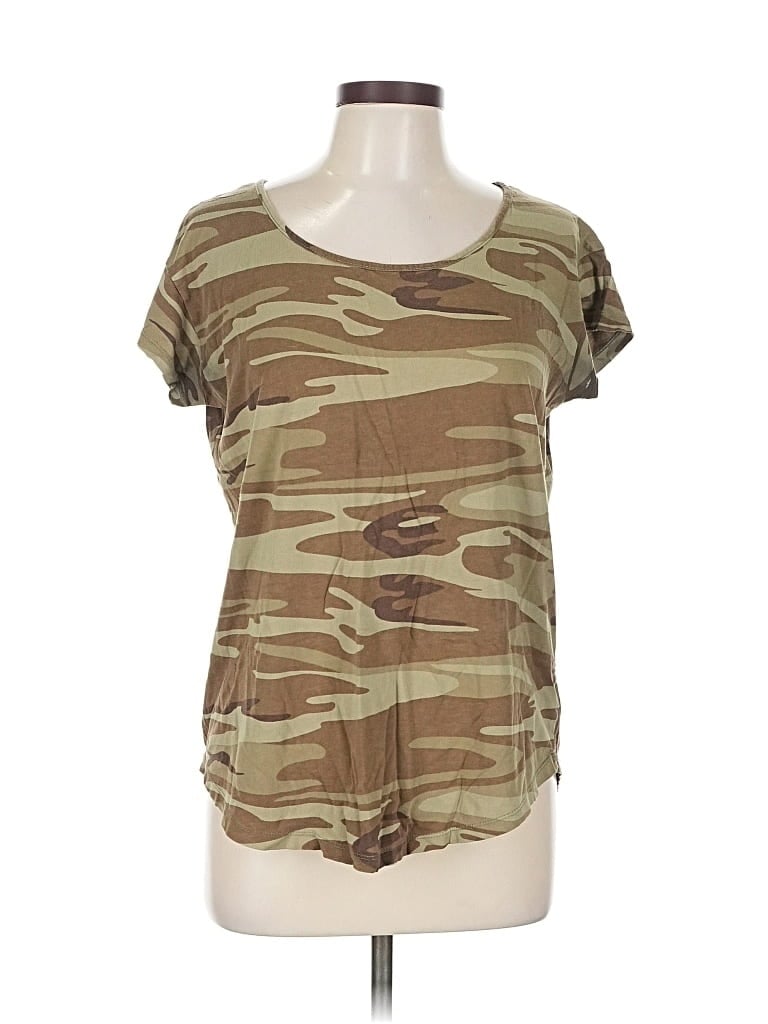 Pre-owned Alternative Short Sleeve T-shirt In Brown