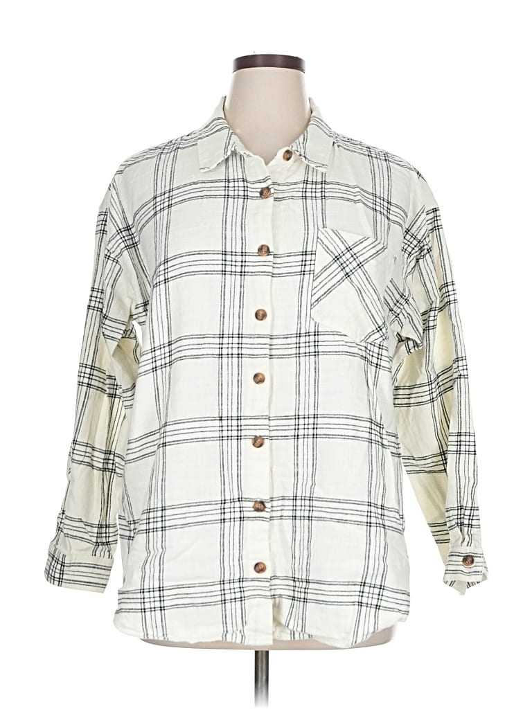 Pre-owned Maurices Long Sleeve Button Down Shirt In White