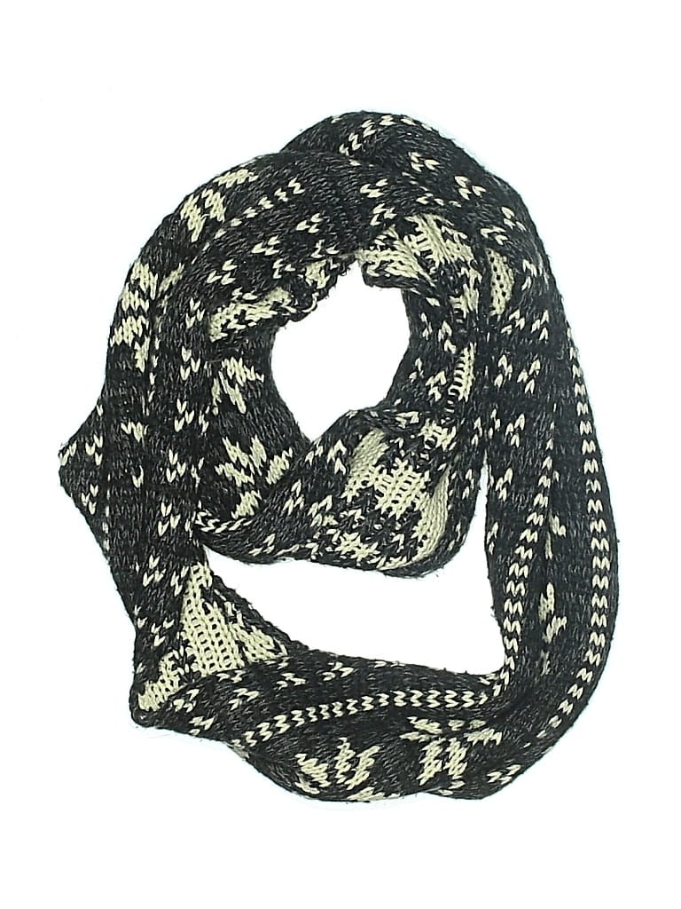 Pre-owned Bearpaw Scarf In Gray