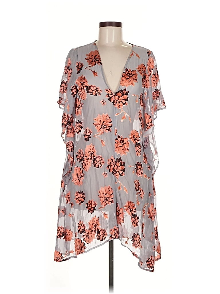 Pre-owned For Love & Lemons Kimono In Gray