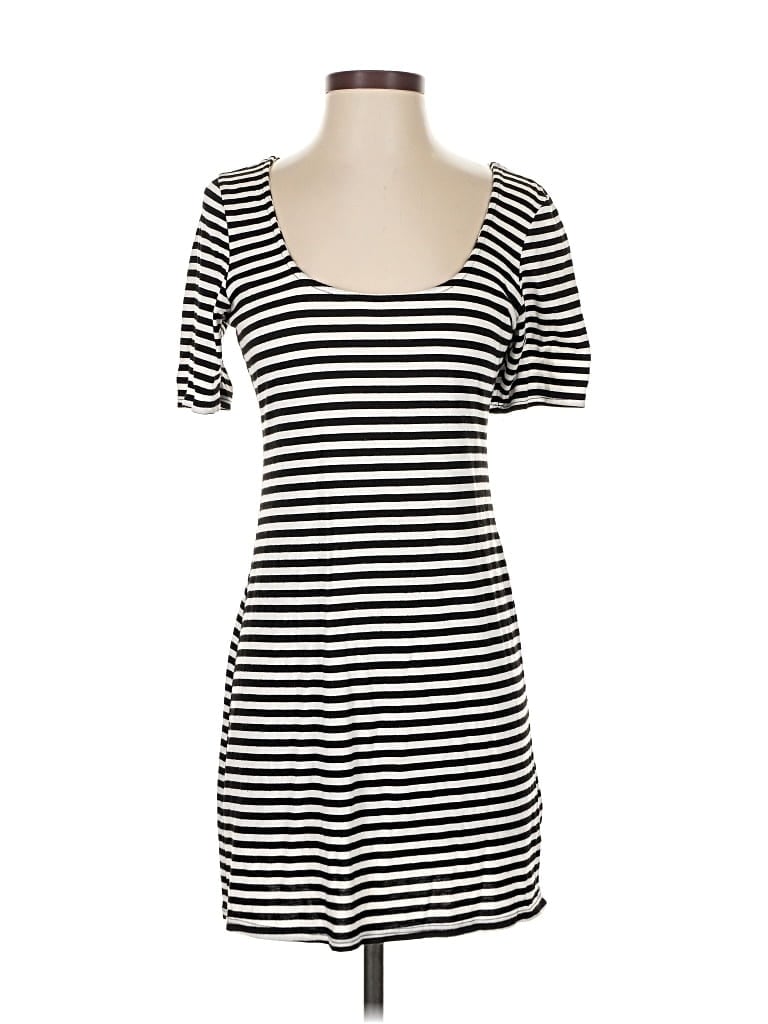 Pre-owned H.i.p. Happening In The Present Casual Dress In Black