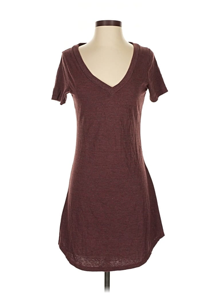 Pre-owned Chaser Casual Dress In Burgundy