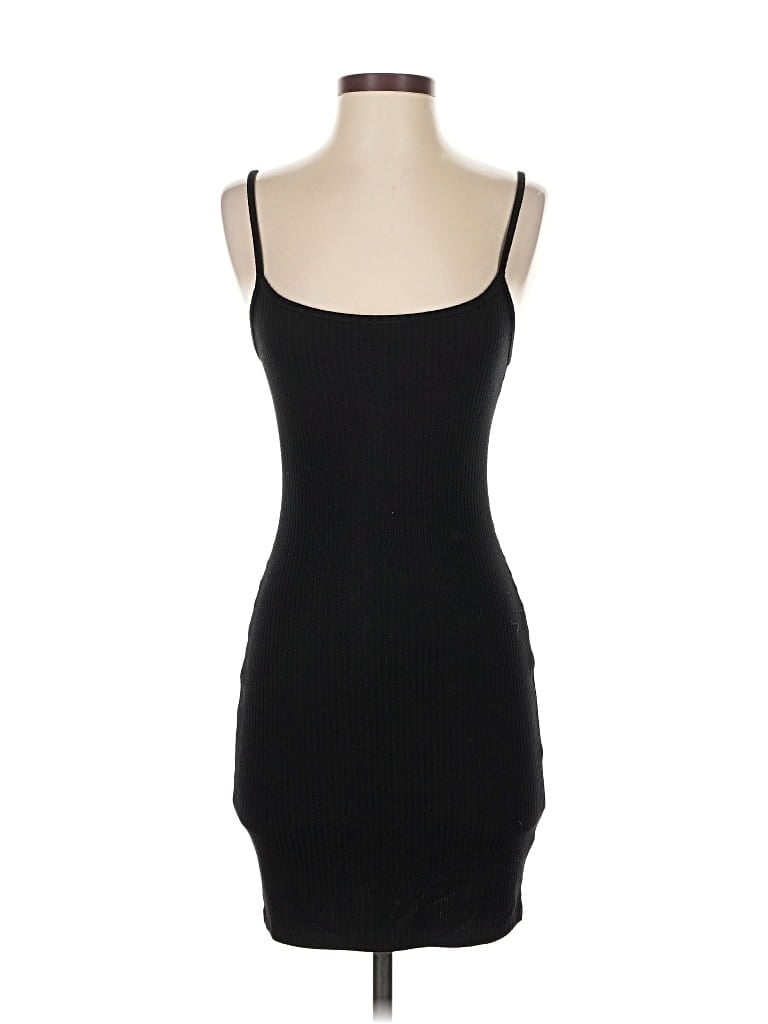 Pre-owned Urban Outfitters Casual Dress In Black