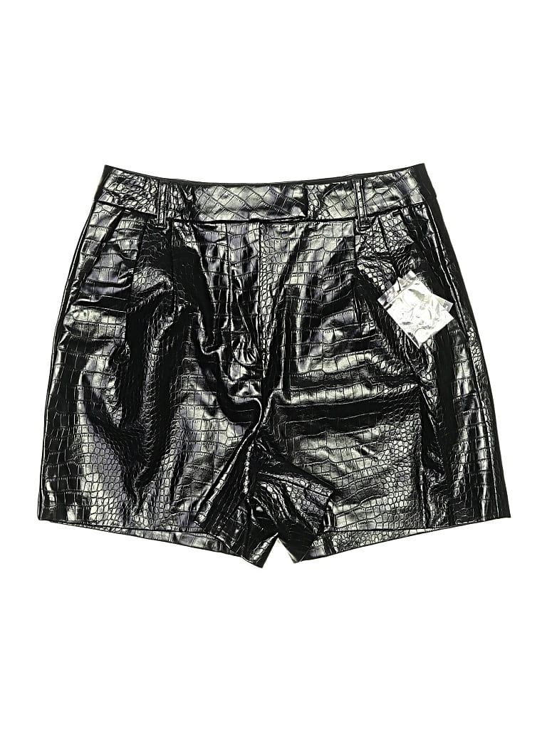 Express Shorts In Black