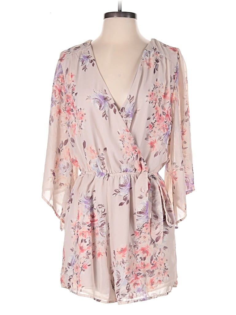 Pre-owned Charlotte Russe Romper In Gray