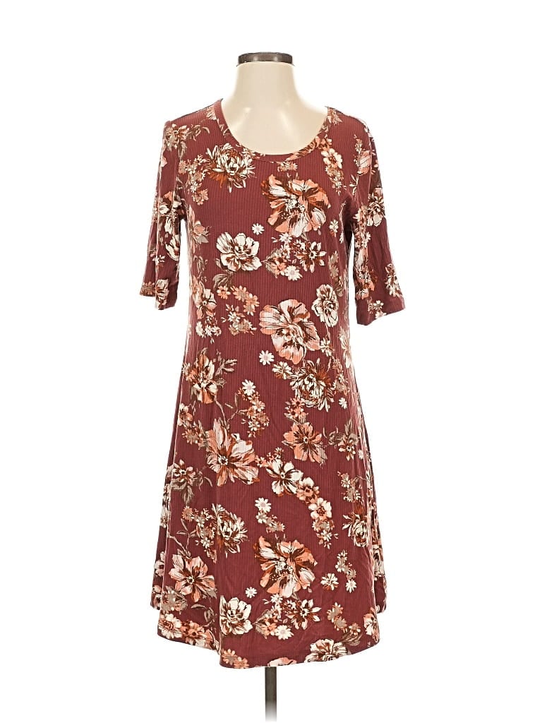 Pre-owned 24/7 Maurices Casual Dress In Burgundy
