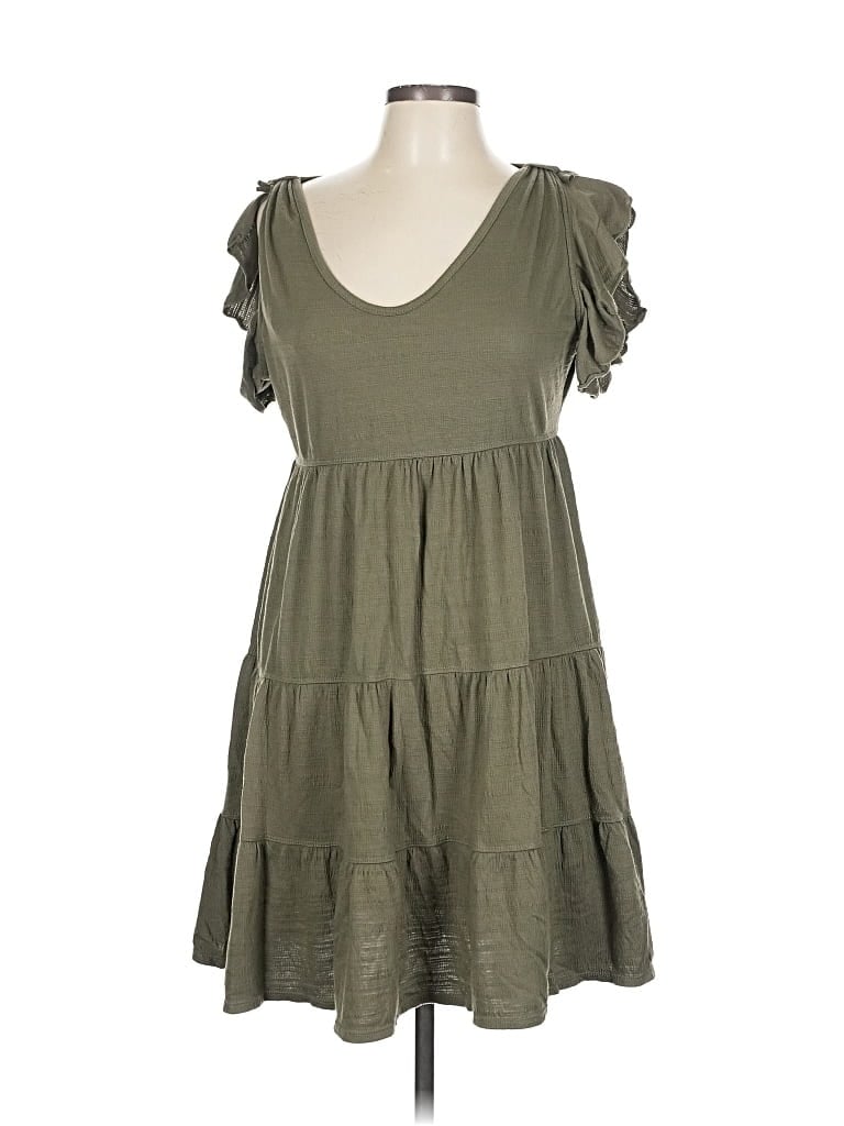 Pre-owned Max Studio Casual Dress In Green